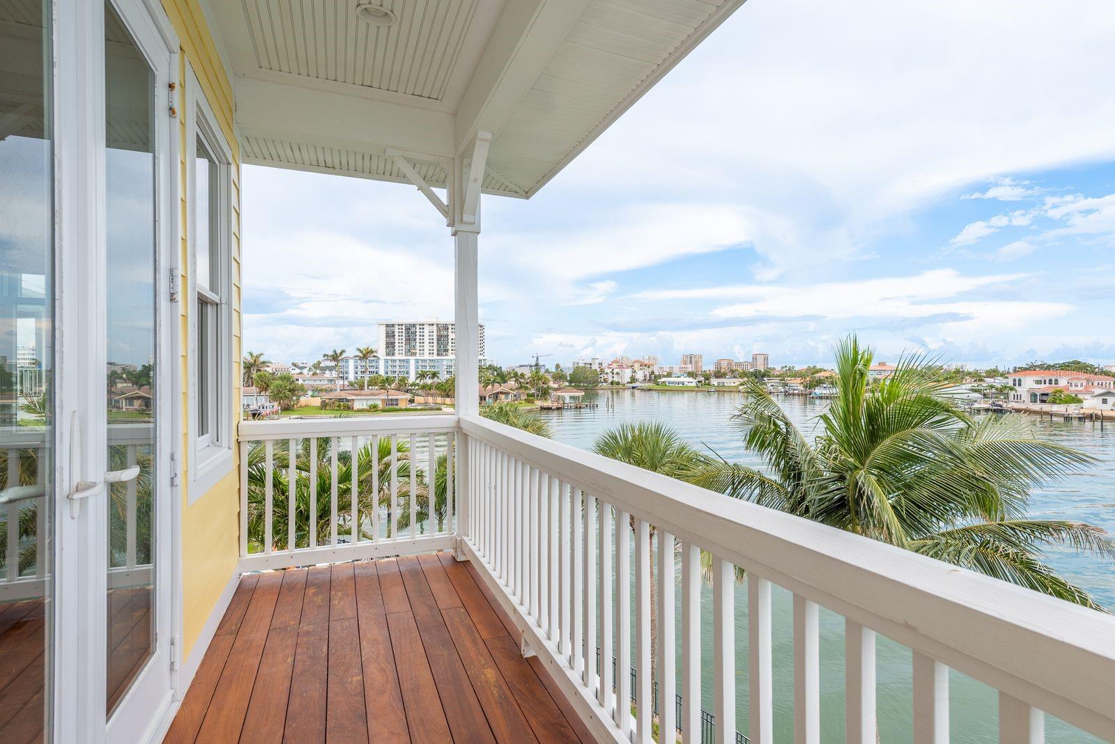 442 MIDWAY IS, CLEARWATER BEACH, FL — photo 63