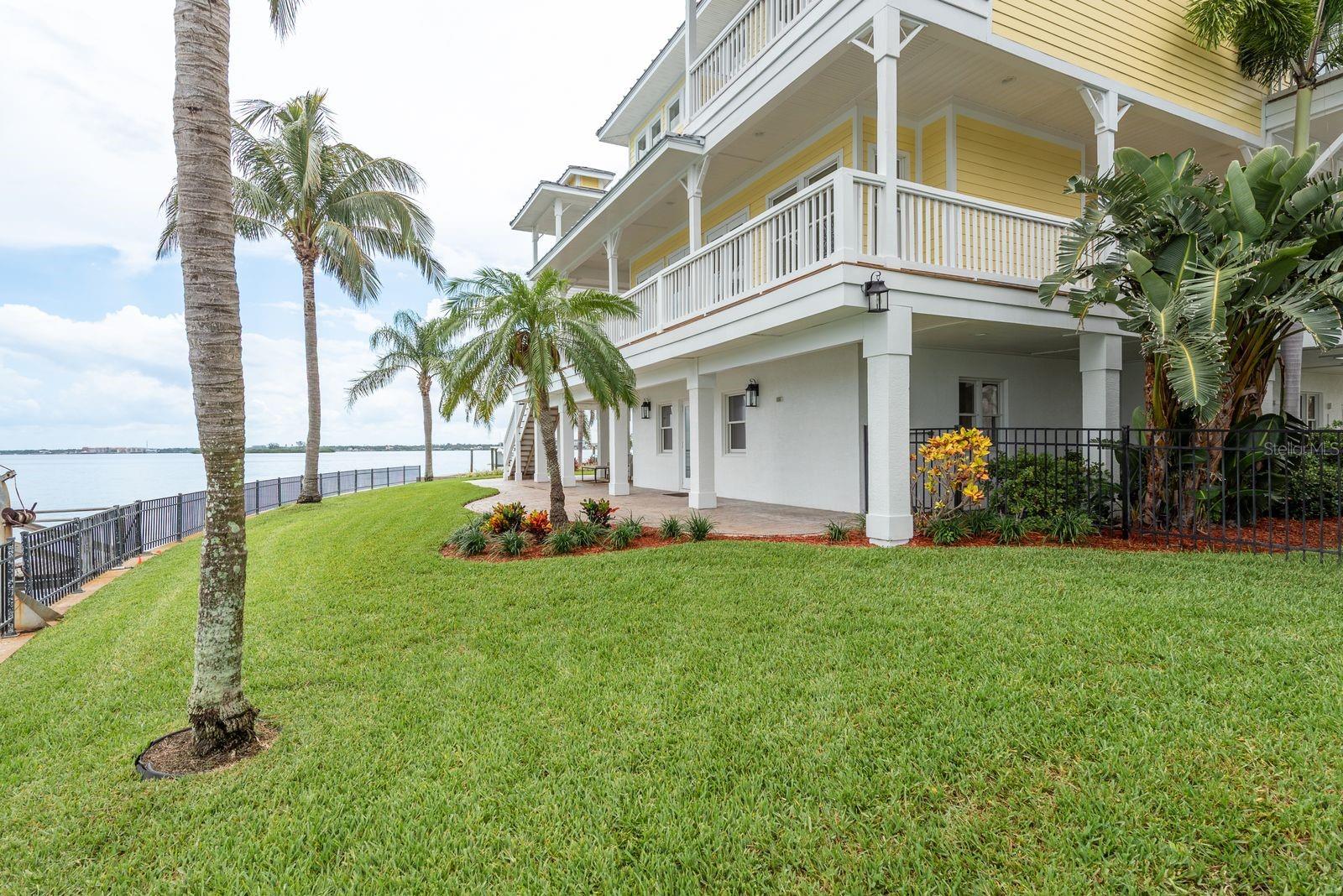 442 MIDWAY IS, CLEARWATER BEACH, FL — photo 89