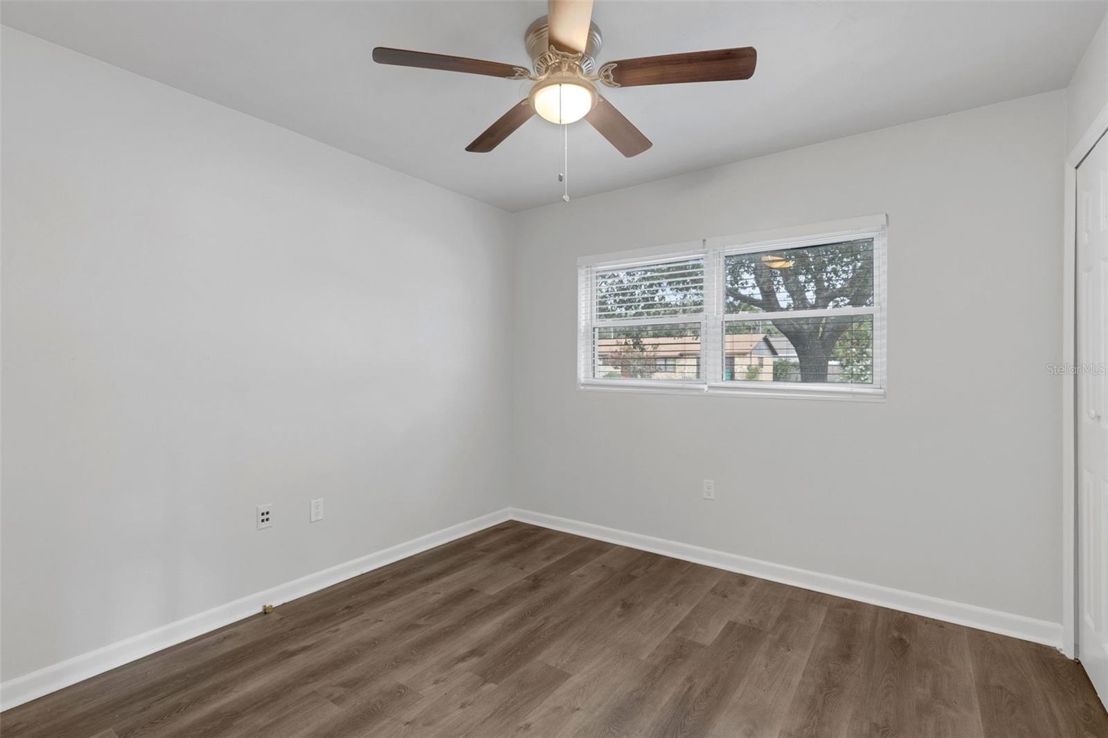 203 E LAKEVIEW AVE, EUSTIS, FL — photo 33