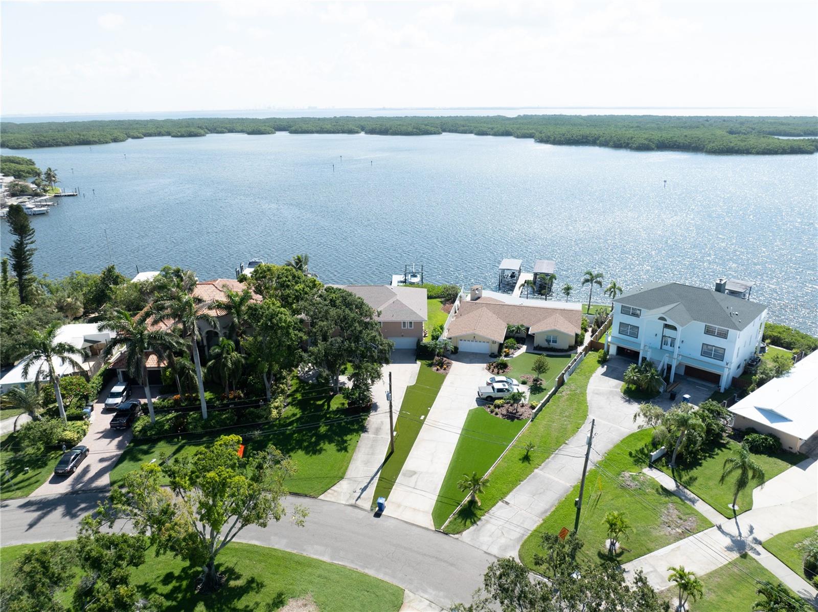 6663 BAYOU GRANDE BLVD NE, ST PETERSBURG, FL — photo 59