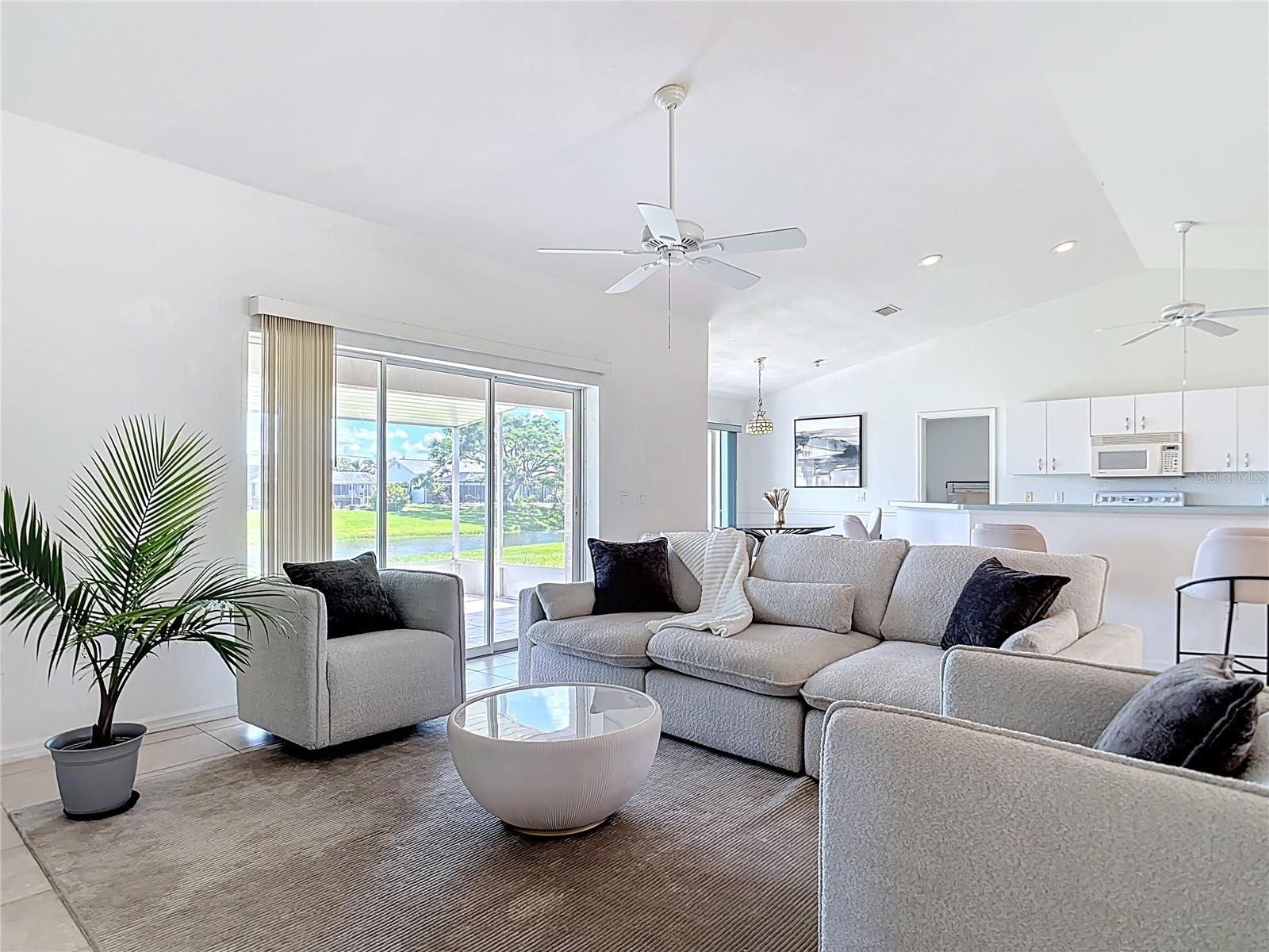 104 MARK TWAIN LN, ROTONDA WEST, FL — photo 5
