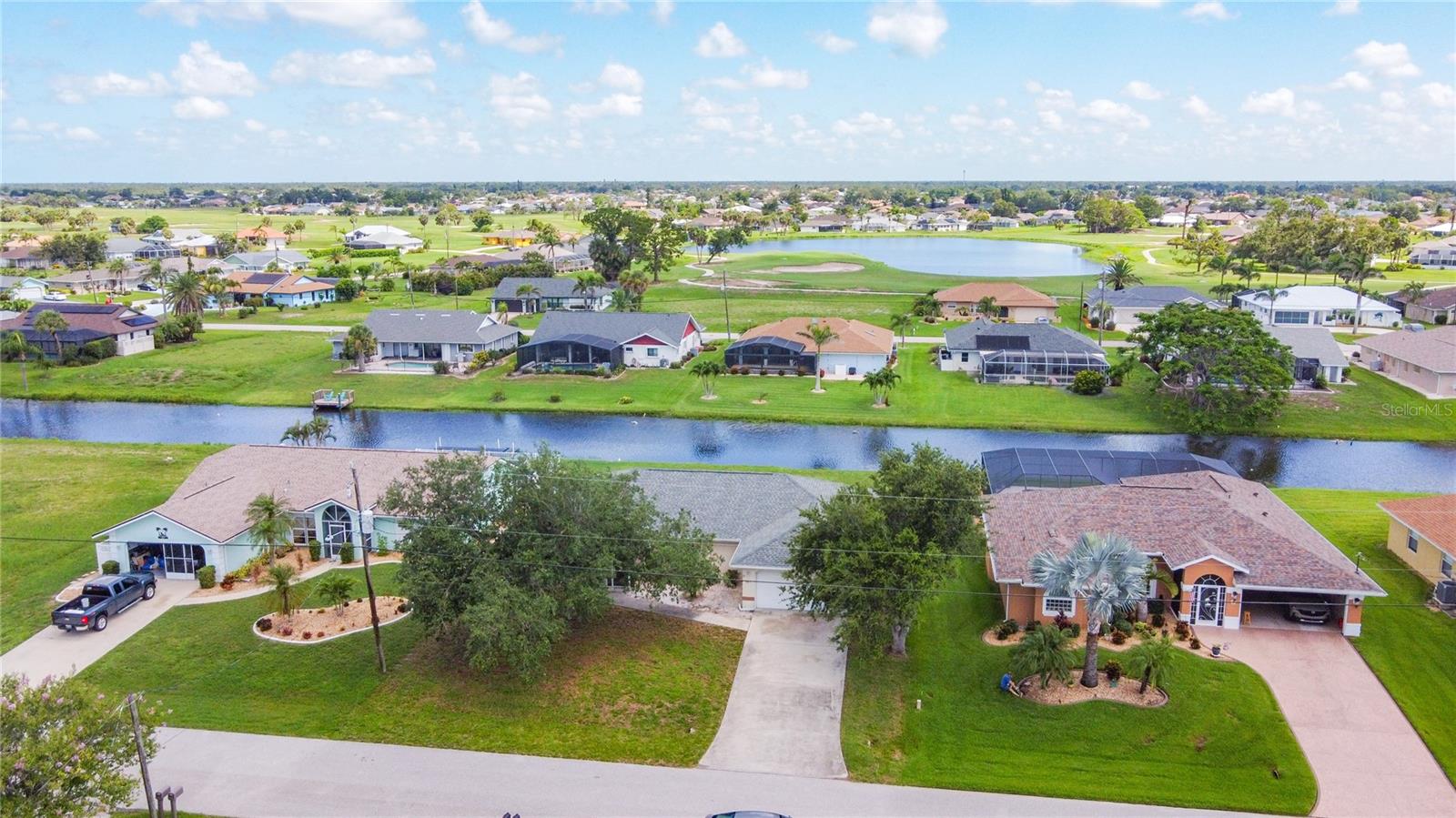 104 MARK TWAIN LN, ROTONDA WEST, FL — photo 9