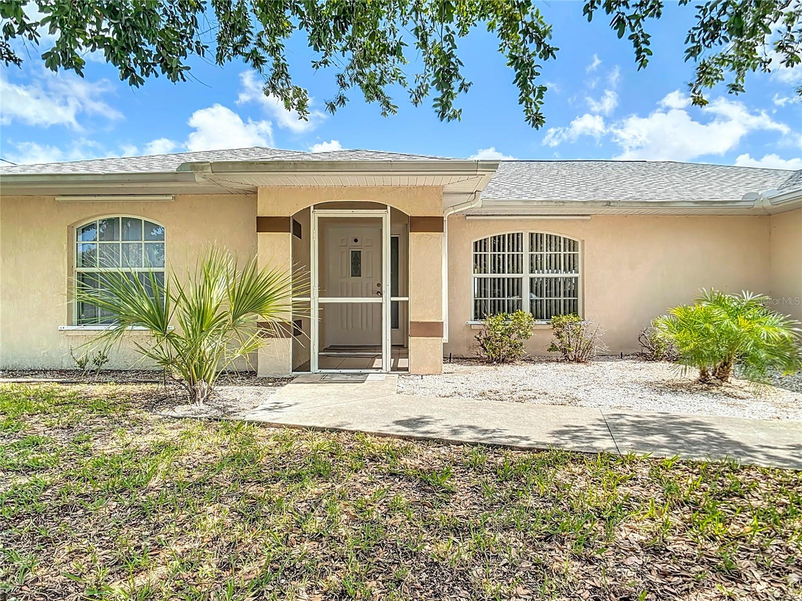 104 MARK TWAIN LN, ROTONDA WEST, FL — photo 11