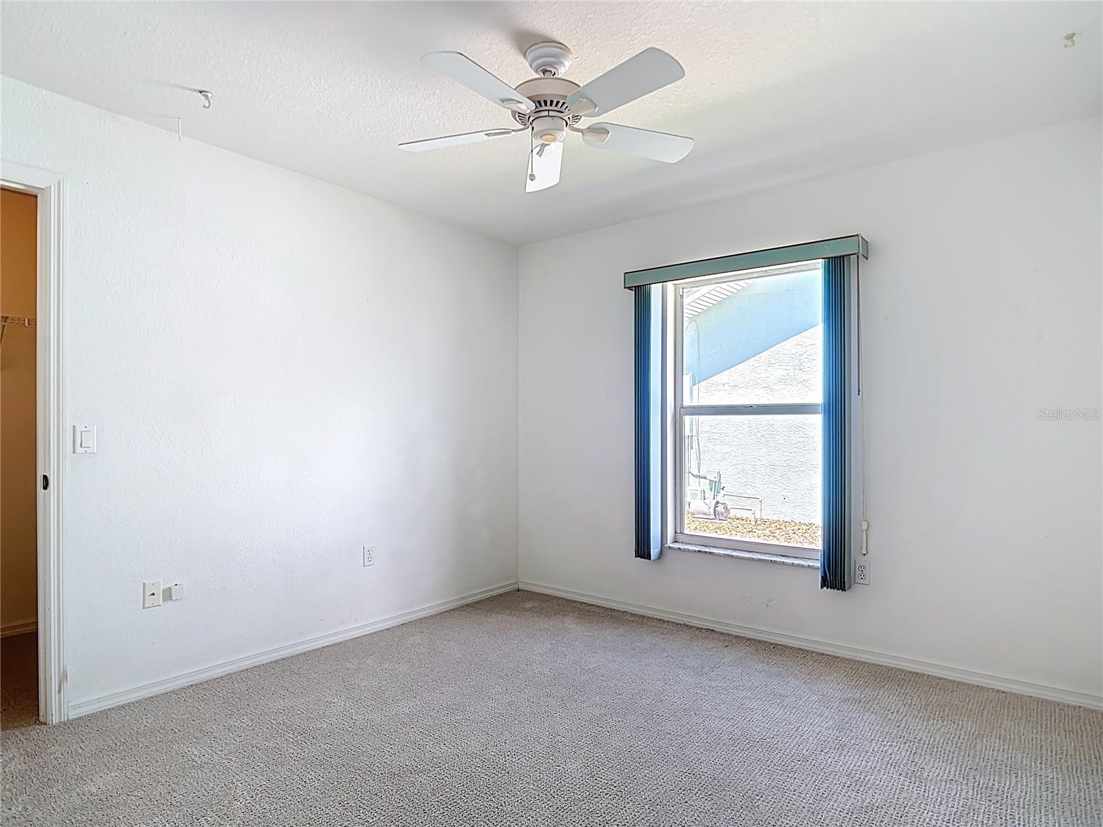 104 MARK TWAIN LN, ROTONDA WEST, FL — photo 29