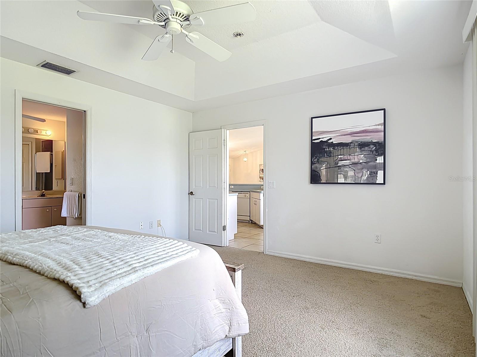 104 MARK TWAIN LN, ROTONDA WEST, FL — photo 36