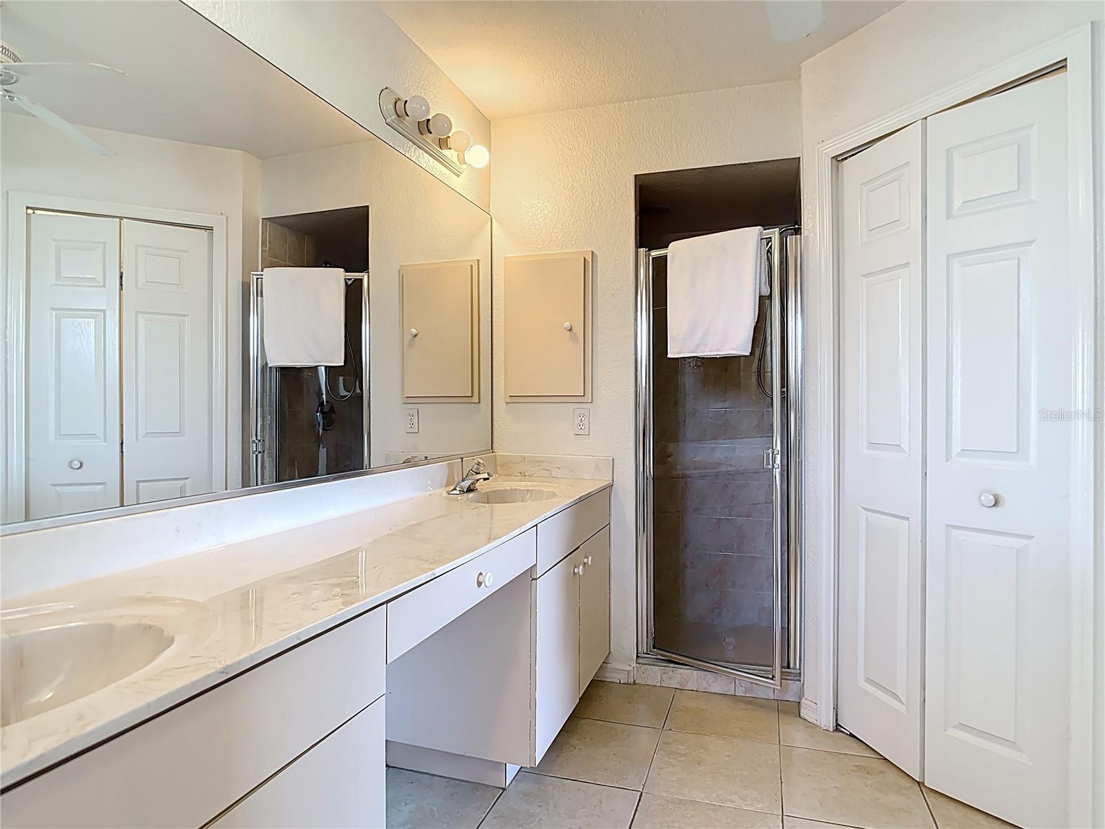 104 MARK TWAIN LN, ROTONDA WEST, FL — photo 39