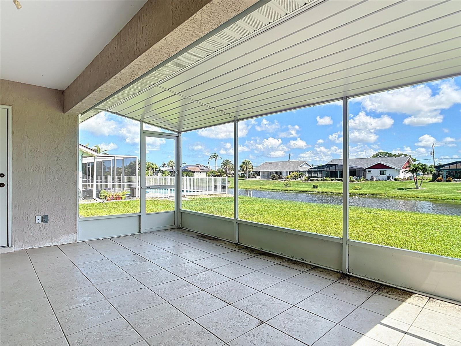 104 MARK TWAIN LN, ROTONDA WEST, FL — photo 47