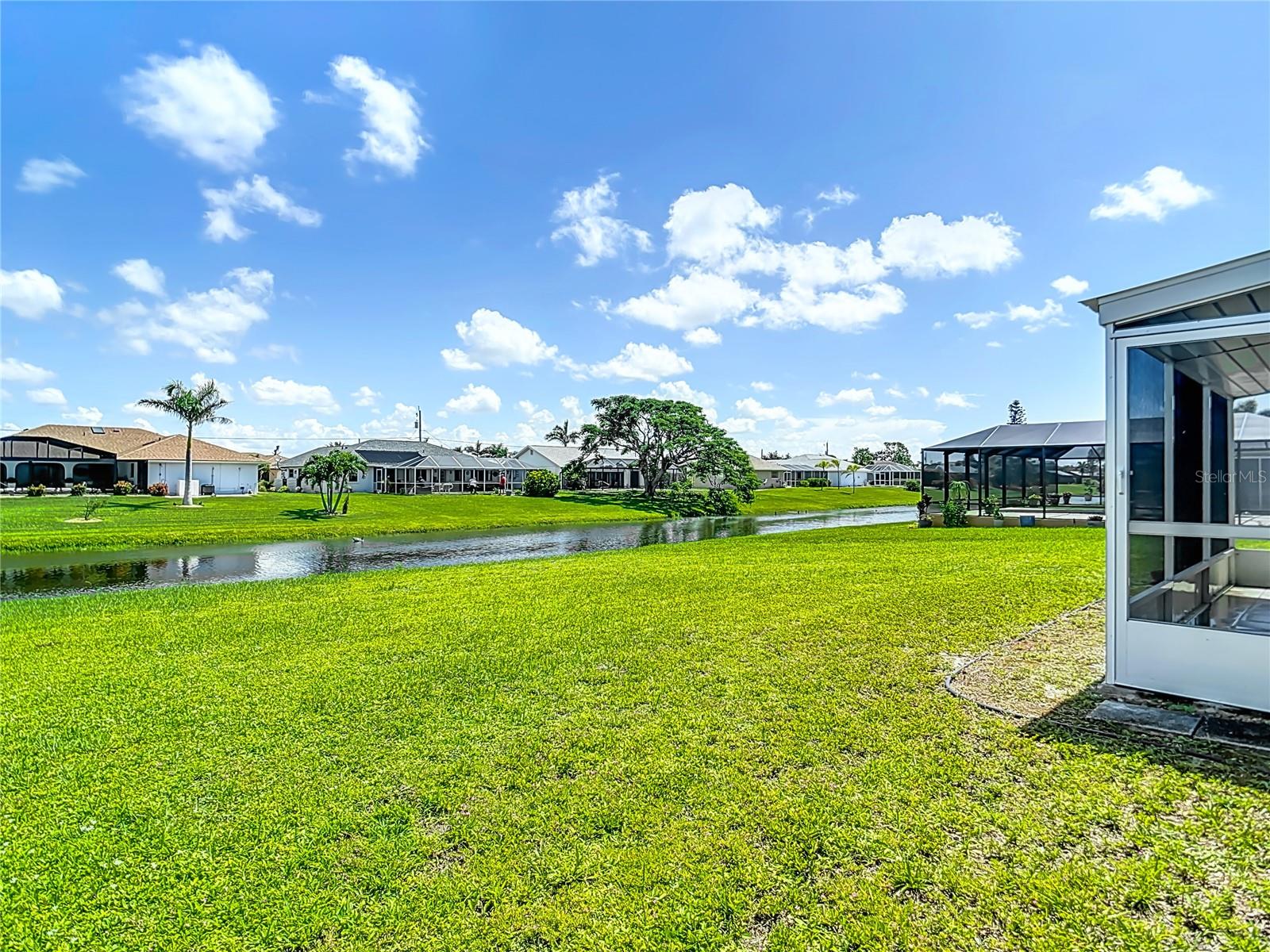 104 MARK TWAIN LN, ROTONDA WEST, FL — photo 48
