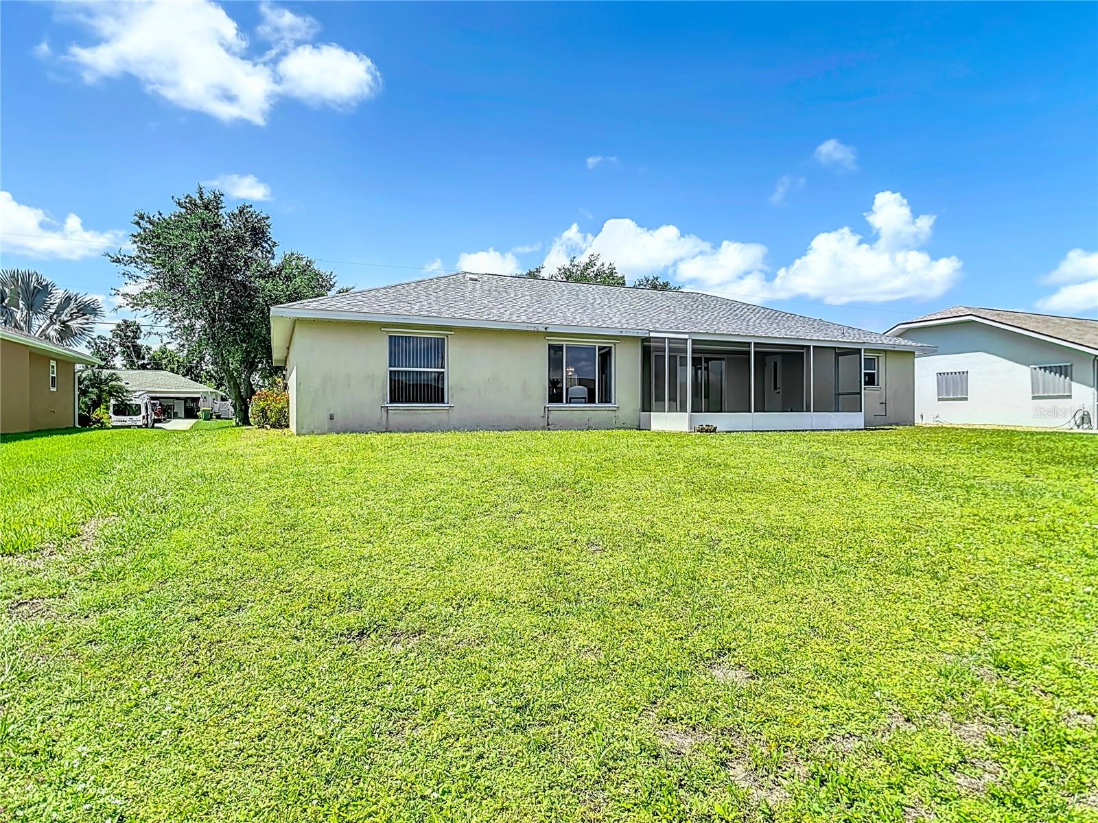 104 MARK TWAIN LN, ROTONDA WEST, FL — photo 49