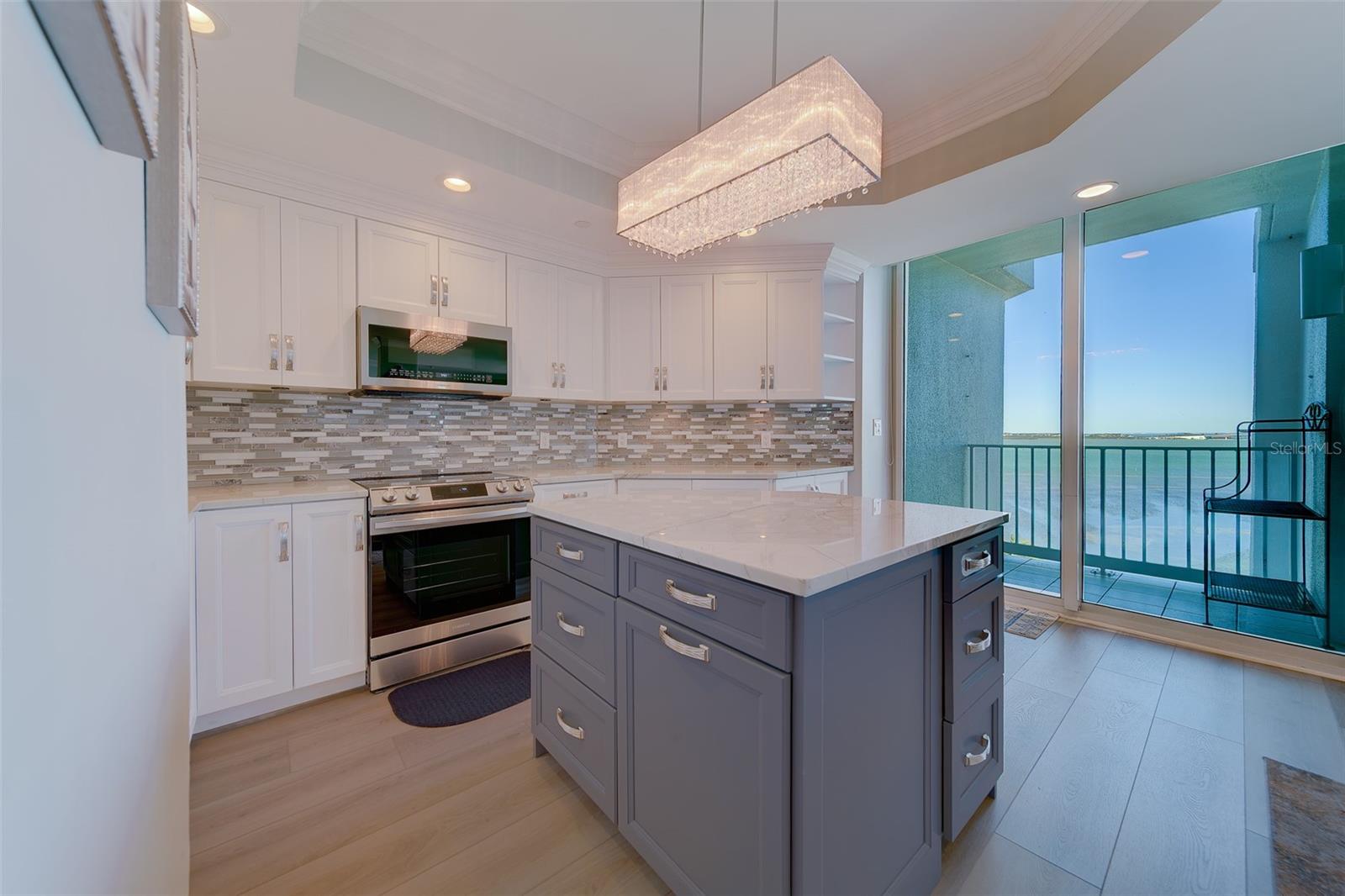 2 SEASIDE LN #801, BELLEAIR, FL — photo 8