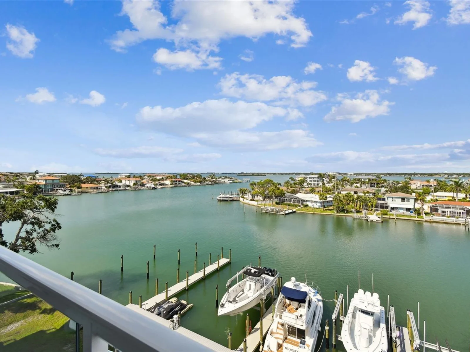 415 ISLAND WAY #507, CLEARWATER BEACH, FL — photo 31