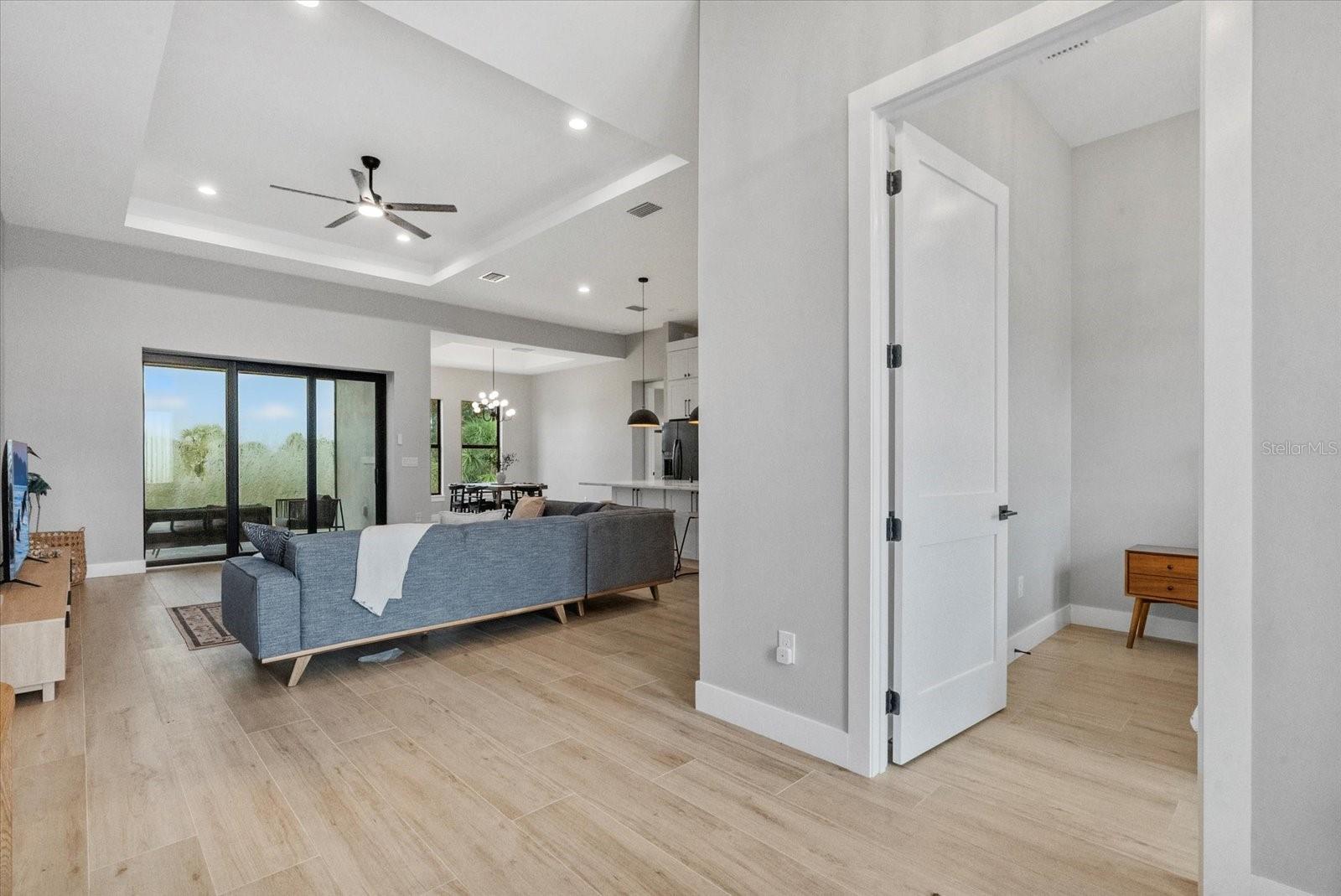 14166 FORT WORTH CIR, PORT CHARLOTTE, FL — photo 11