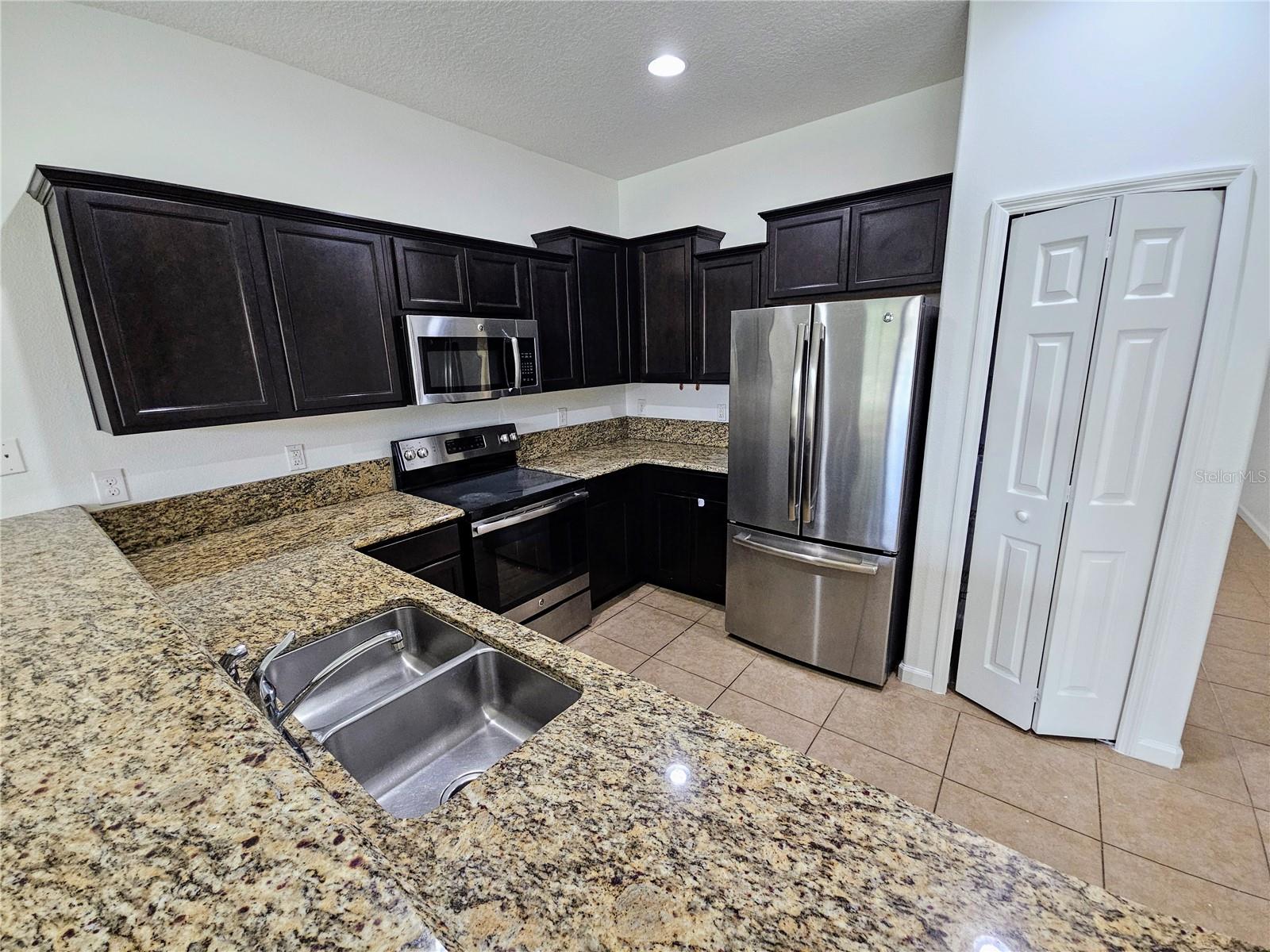 1899 PORTOFINO MEADOWS BLVD, ORLANDO, FL — photo 11