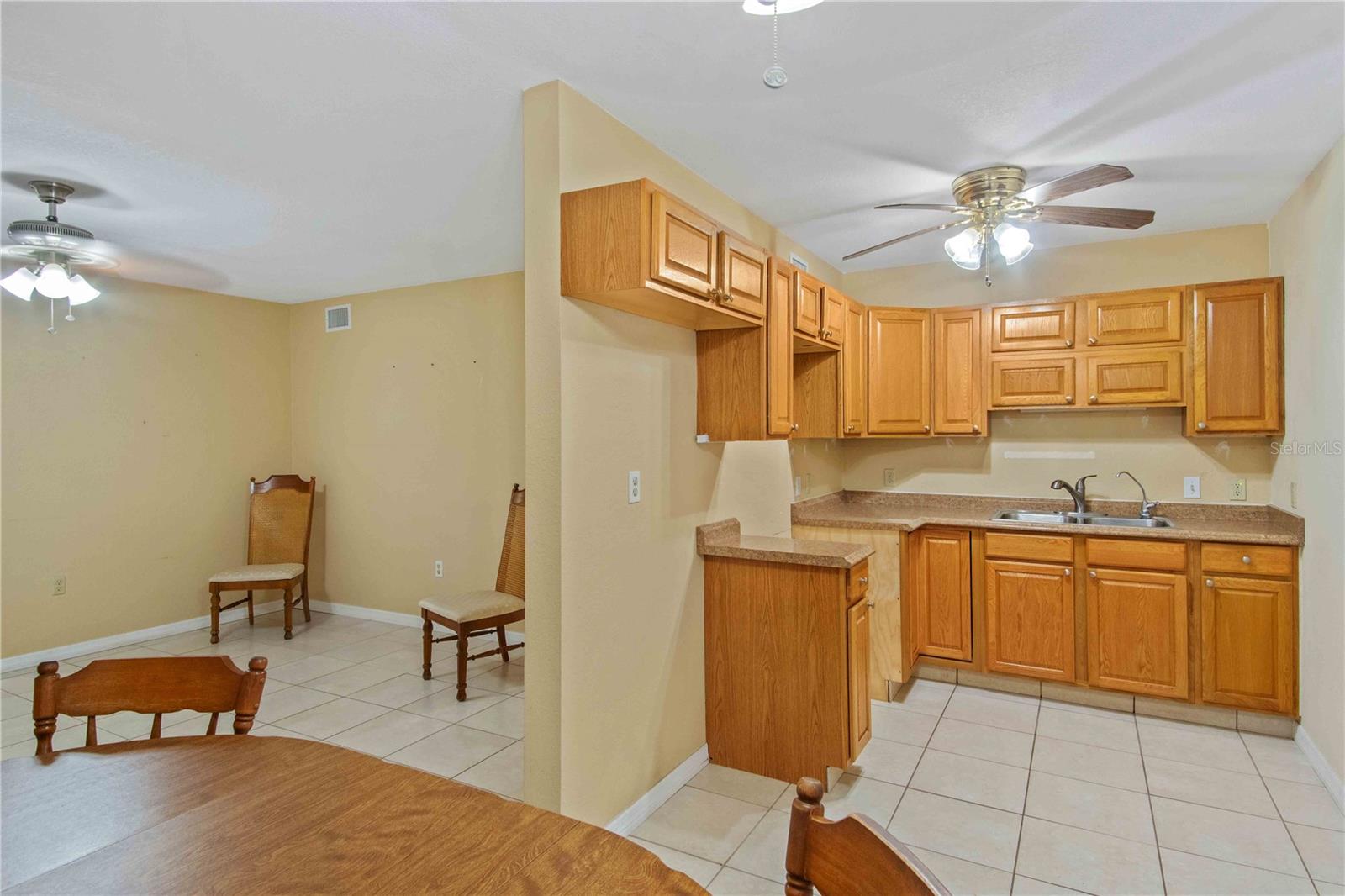 180 PALMETTO CIR NE, PORT CHARLOTTE, FL — photo 20