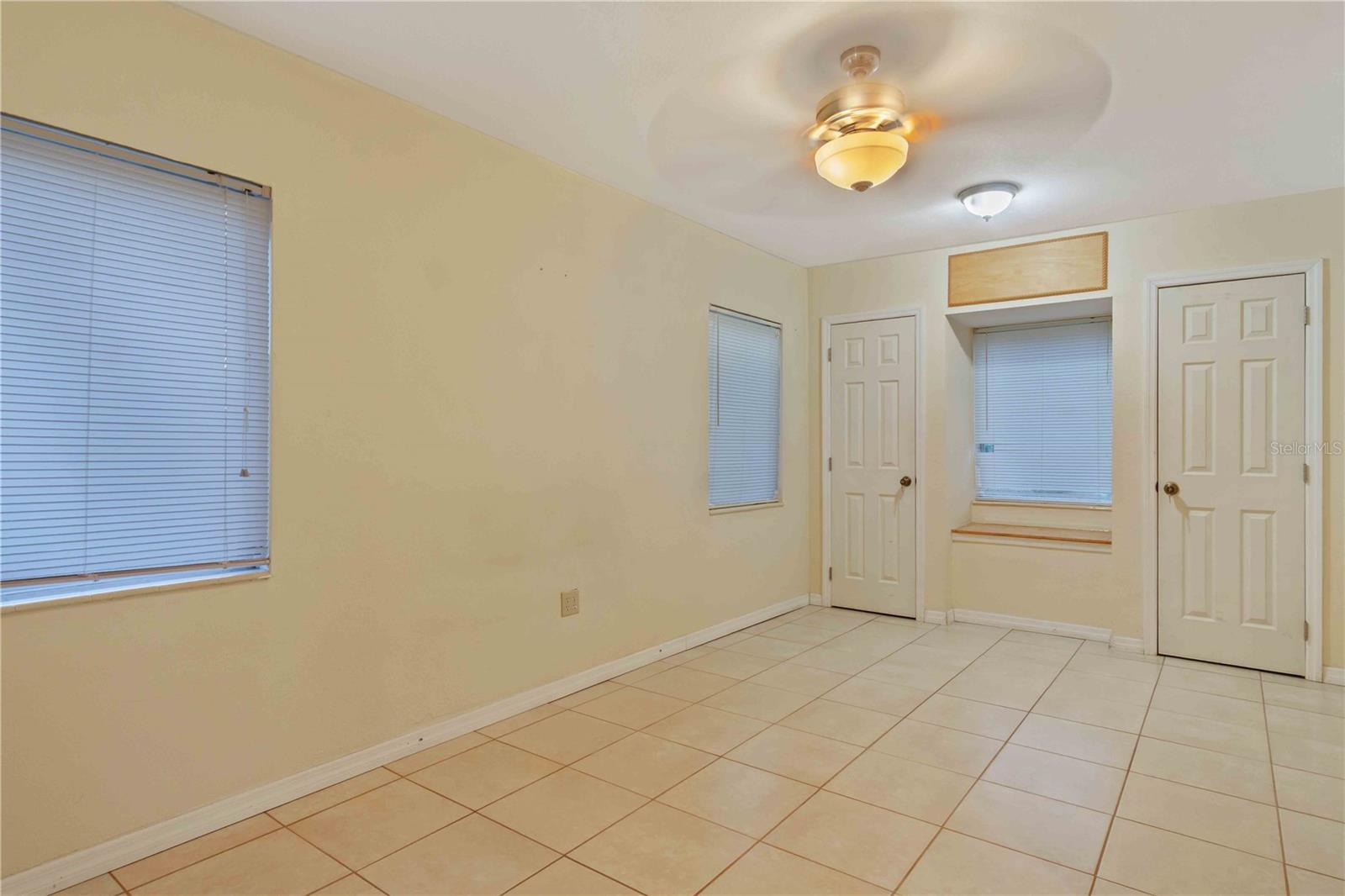 180 PALMETTO CIR NE, PORT CHARLOTTE, FL — photo 32