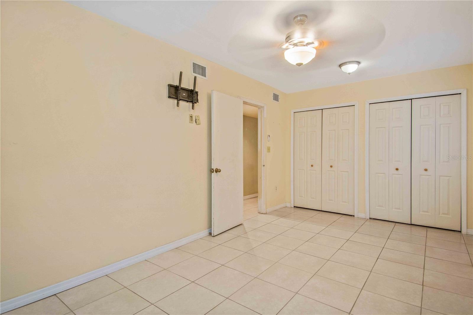 180 PALMETTO CIR NE, PORT CHARLOTTE, FL — photo 34