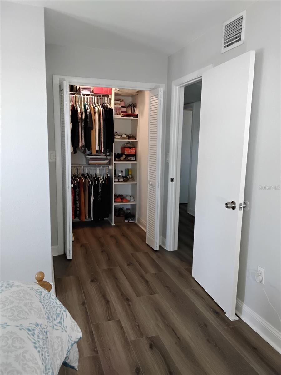702 CYPRESS PL, SUN CITY CENTER, FL — photo 14