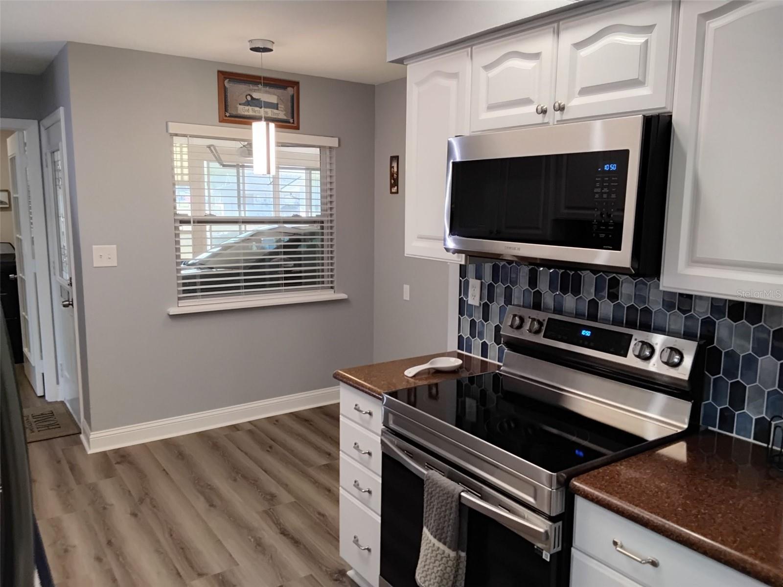 702 CYPRESS PL, SUN CITY CENTER, FL — photo 33