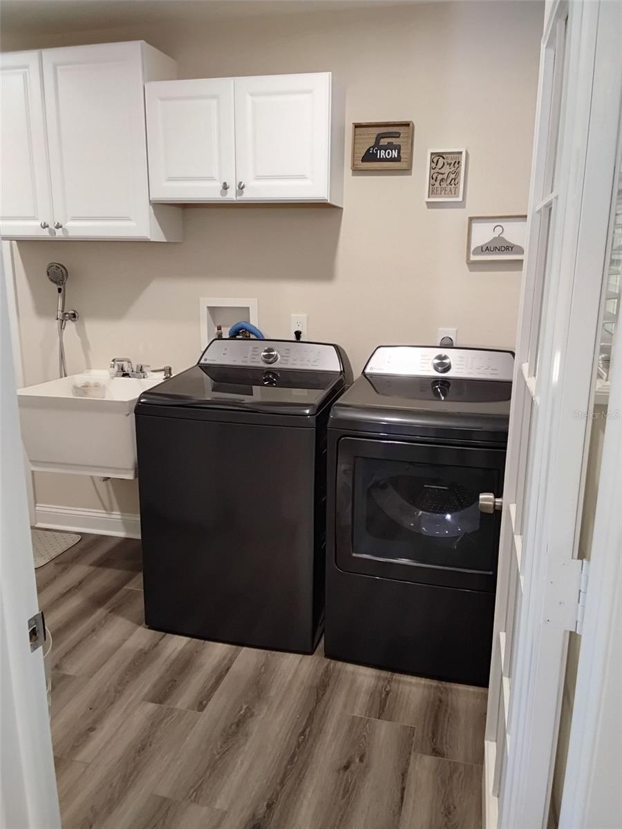 702 CYPRESS PL, SUN CITY CENTER, FL — photo 38