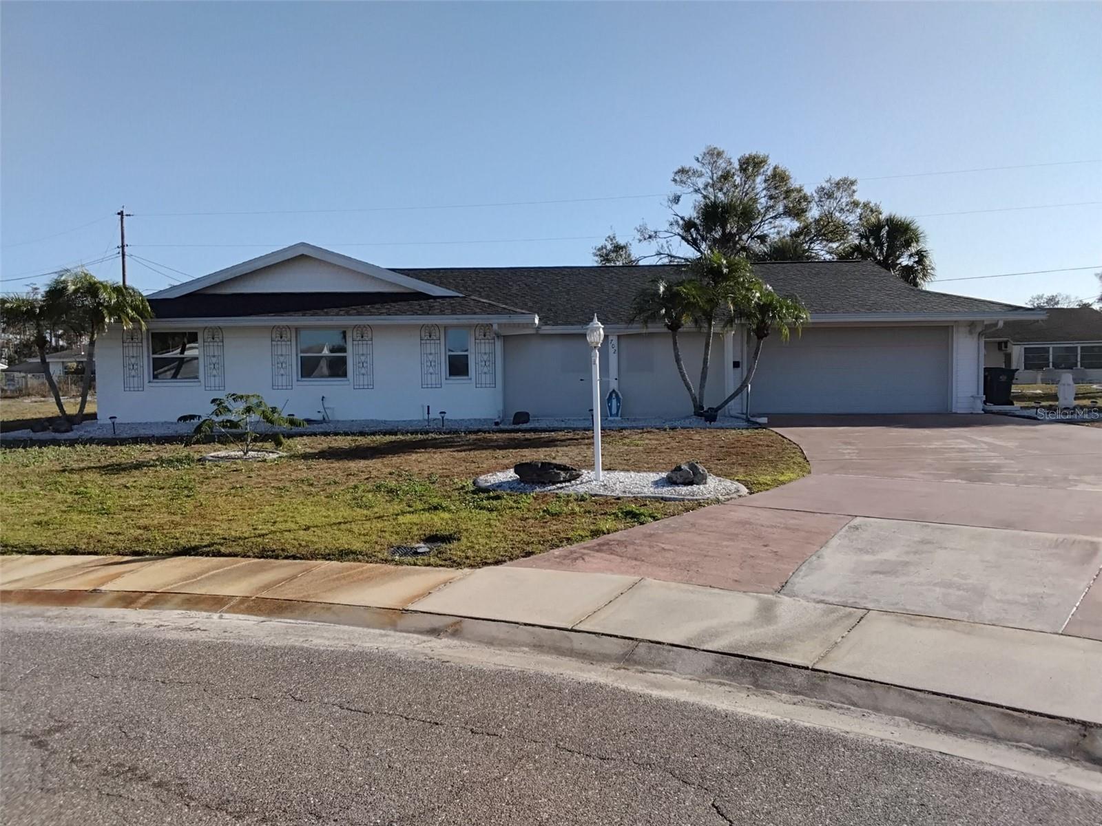702 CYPRESS PL, SUN CITY CENTER, FL — photo 45