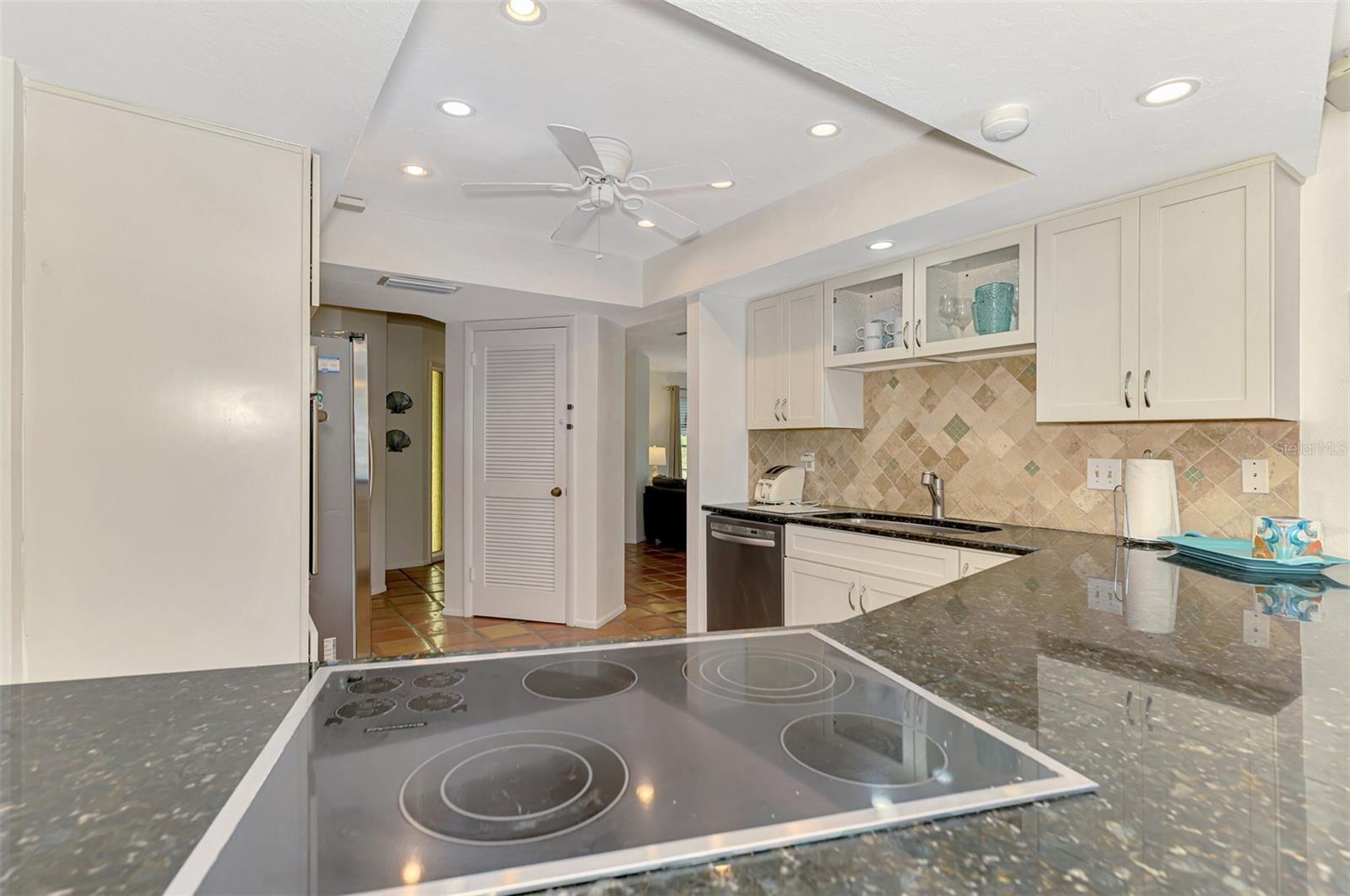 4946 COMMONWEALTH DR, SARASOTA, FL — photo 20
