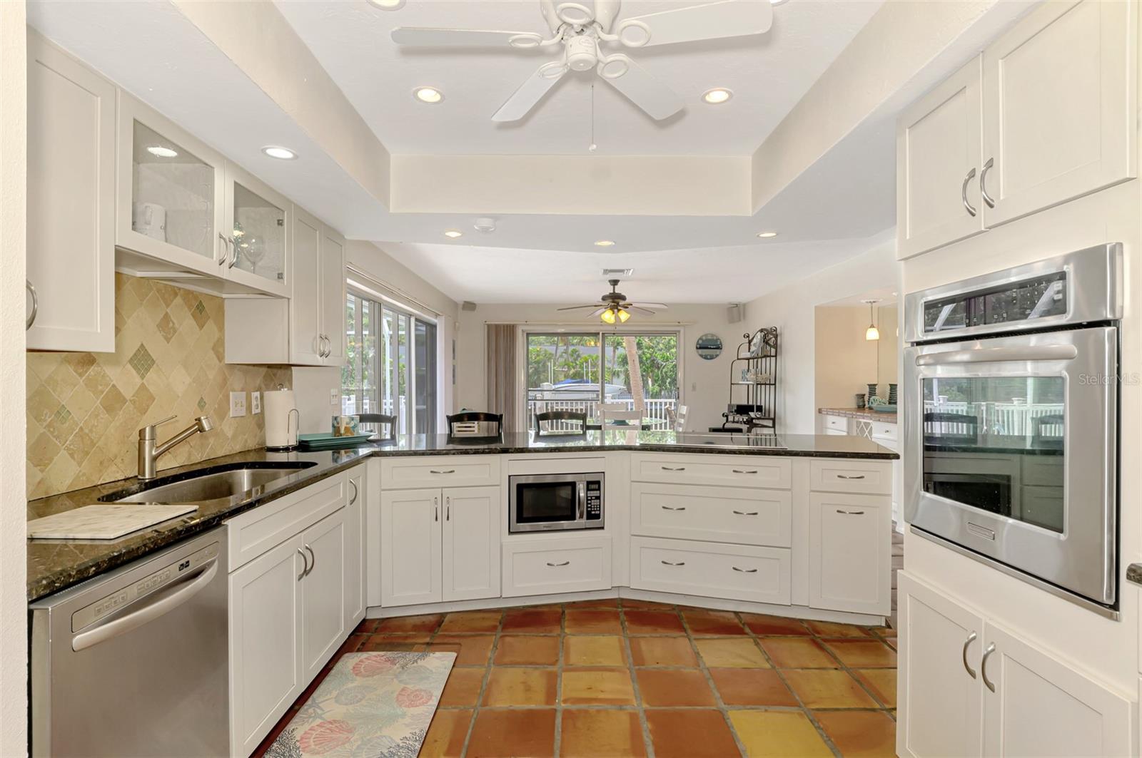 4946 COMMONWEALTH DR, SARASOTA, FL — photo 21