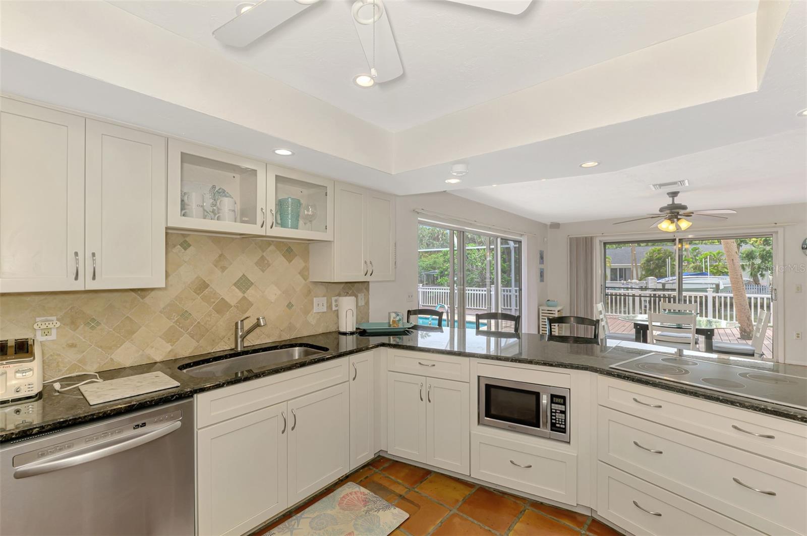 4946 COMMONWEALTH DR, SARASOTA, FL — photo 23