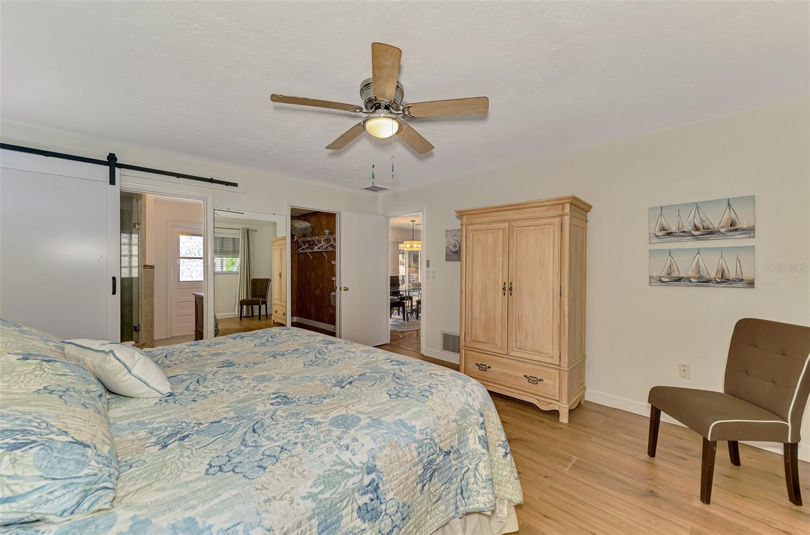 4946 COMMONWEALTH DR, SARASOTA, FL — photo 33
