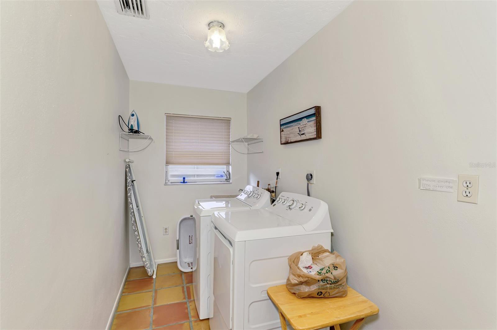 4946 COMMONWEALTH DR, SARASOTA, FL — photo 43