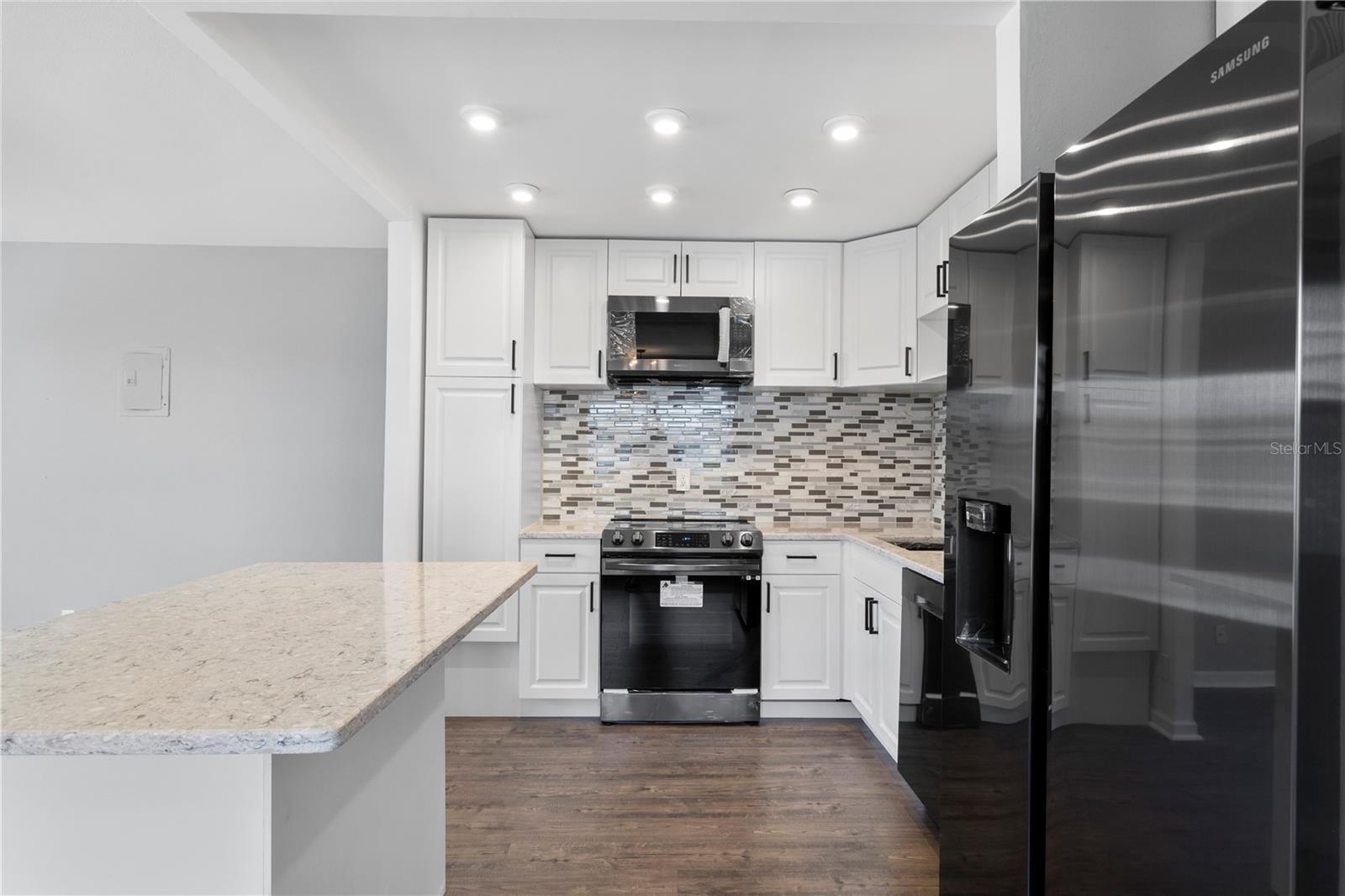201 BEDFORD ST #79, SUN CITY CENTER, FL — photo 8