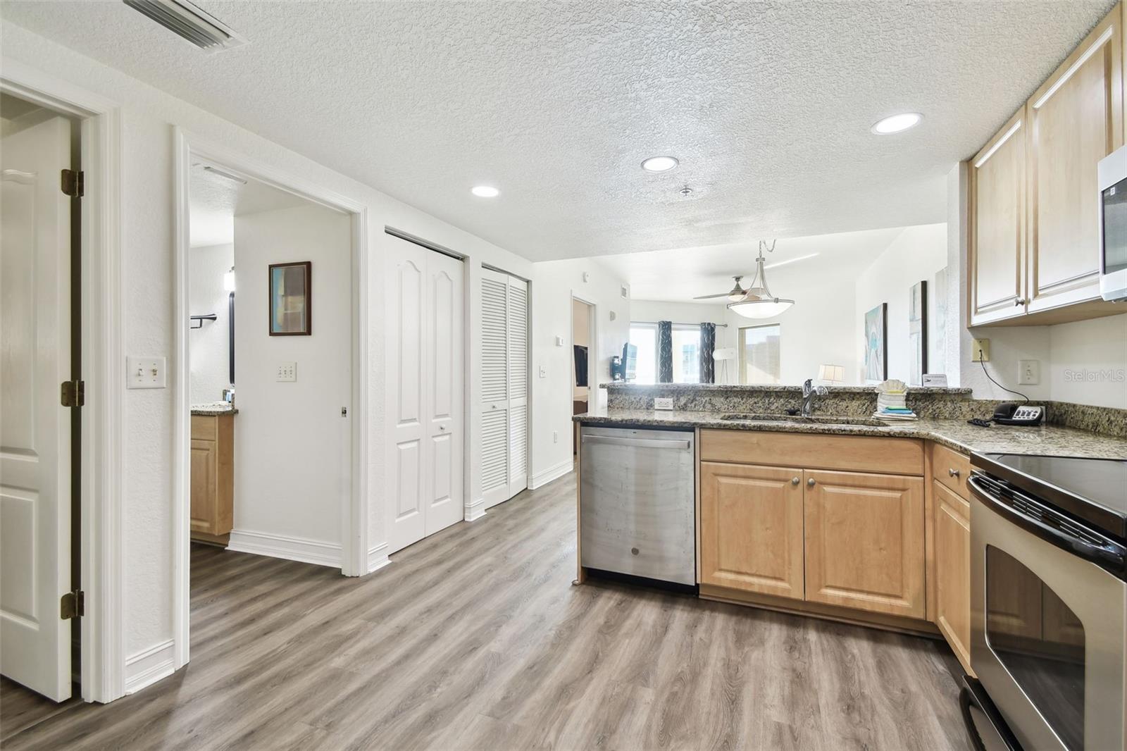 11605 GULF BLVD #402, TREASURE ISLAND, FL — photo 11