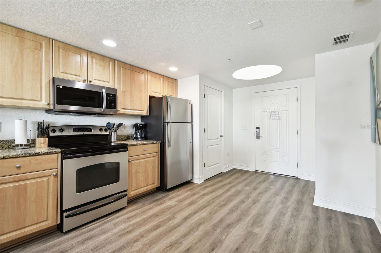 11605 GULF BLVD #402, TREASURE ISLAND, FL — photo 12