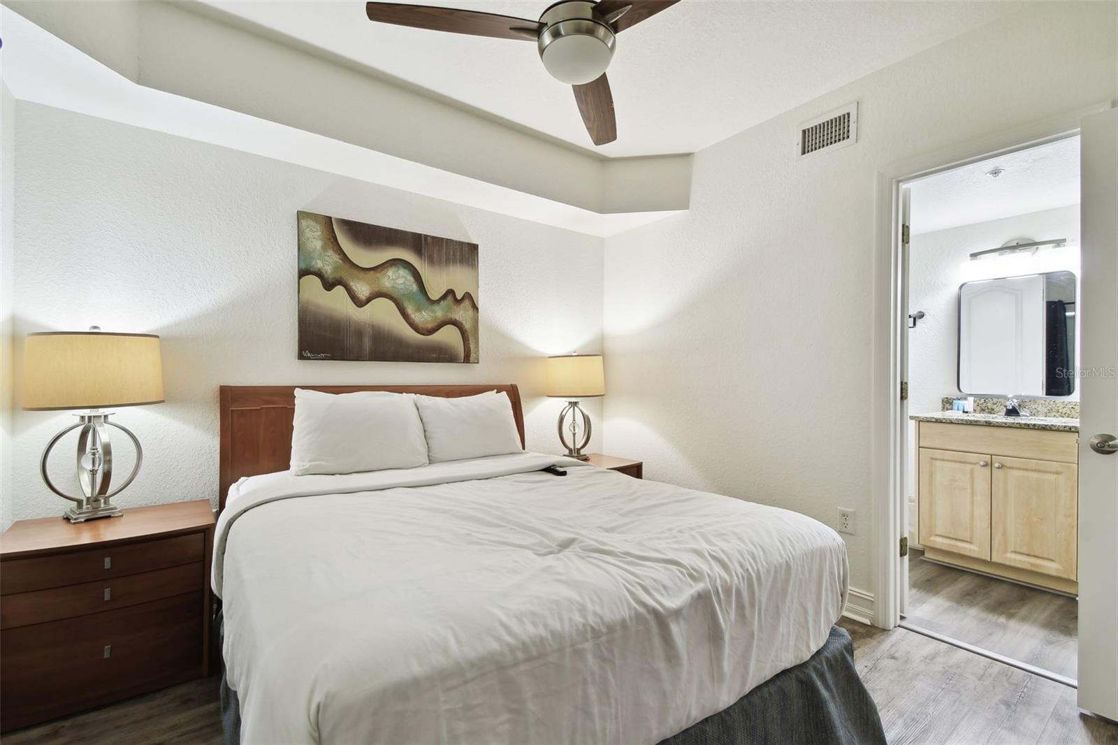 11605 GULF BLVD #402, TREASURE ISLAND, FL — photo 28