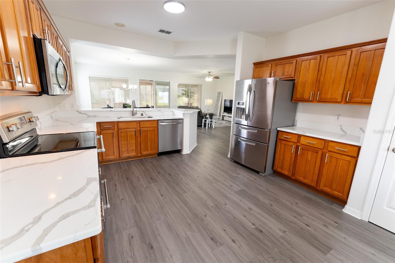 12855 SE 92ND COURT RD, SUMMERFIELD, FL — photo 2