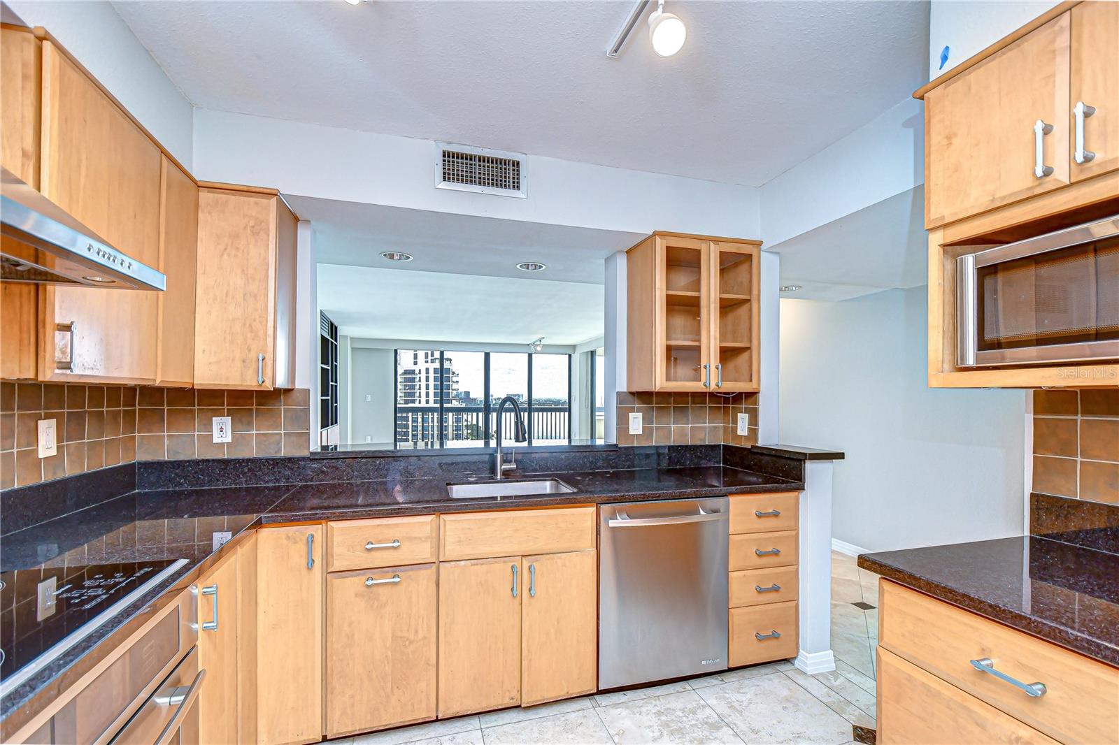 2413 BAYSHORE BLVD #1903, TAMPA, FL — photo 12