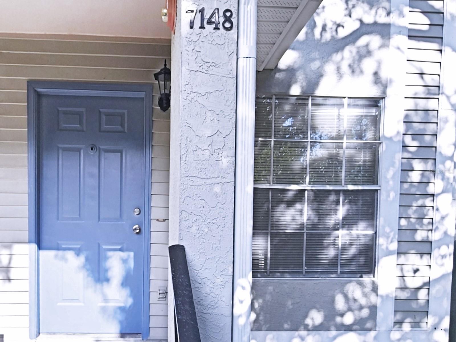 7148 E BANK DR, TAMPA, FL — photo 2