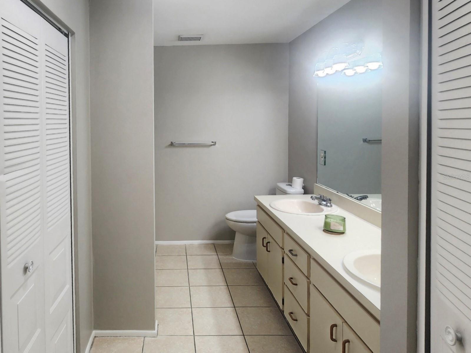 7148 E BANK DR, TAMPA, FL — photo 16