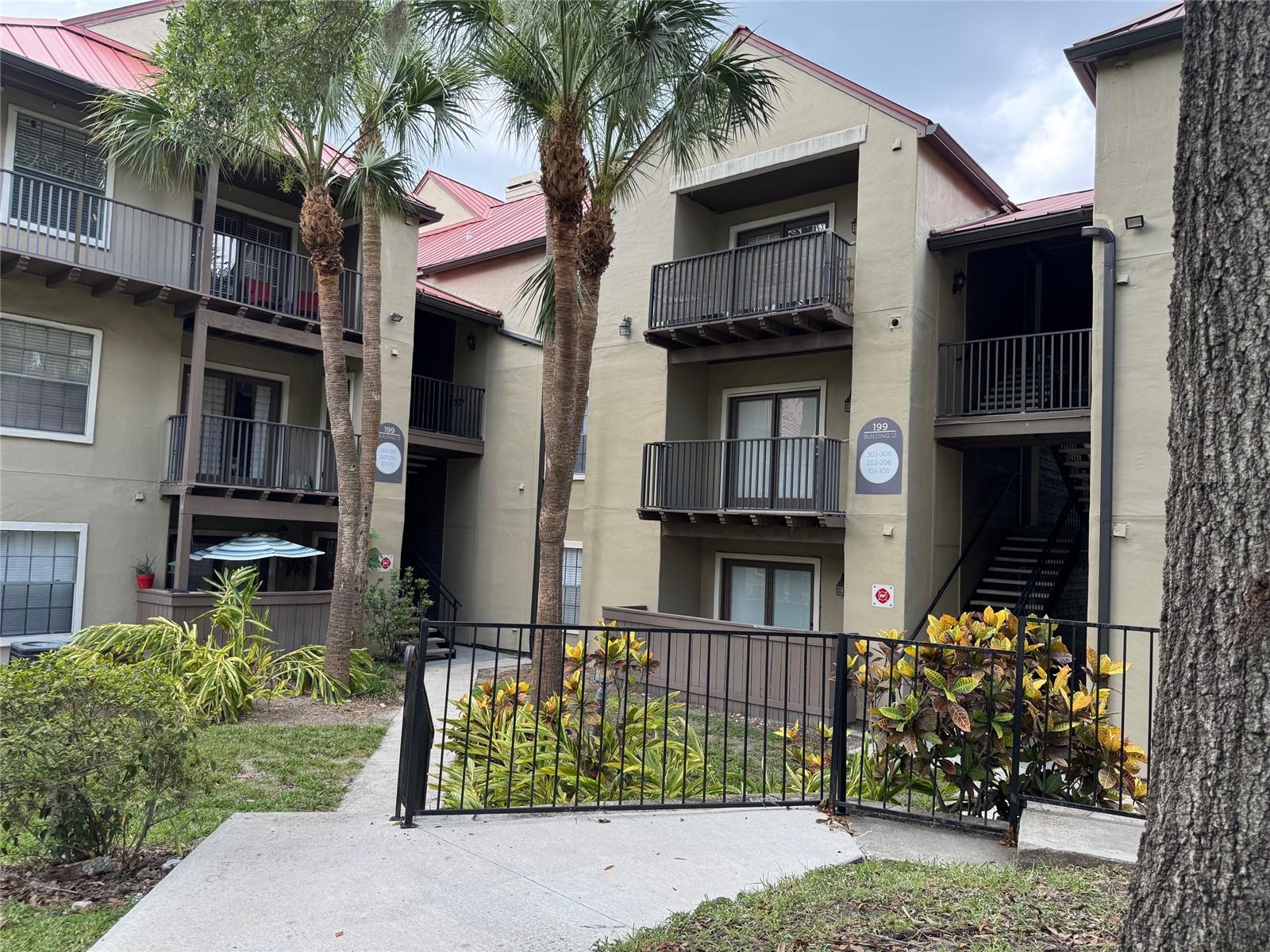 199 AFTON SQ #108, ALTAMONTE SPRINGS, FL