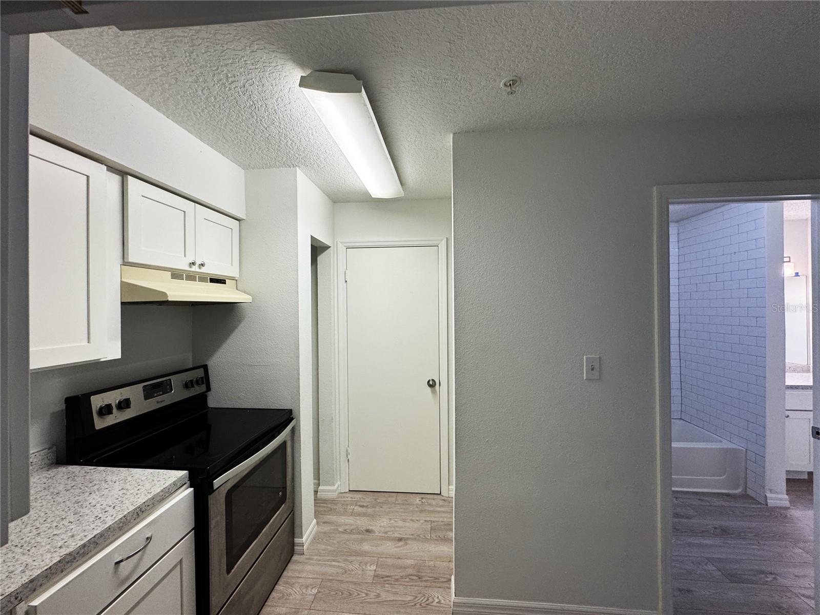 199 AFTON SQ #108, ALTAMONTE SPRINGS, FL — photo 17