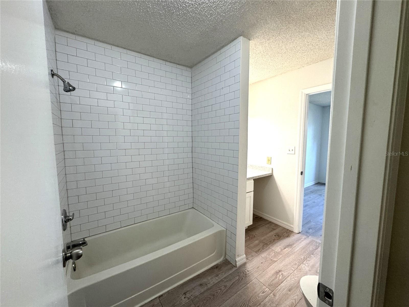 199 AFTON SQ #108, ALTAMONTE SPRINGS, FL — photo 32