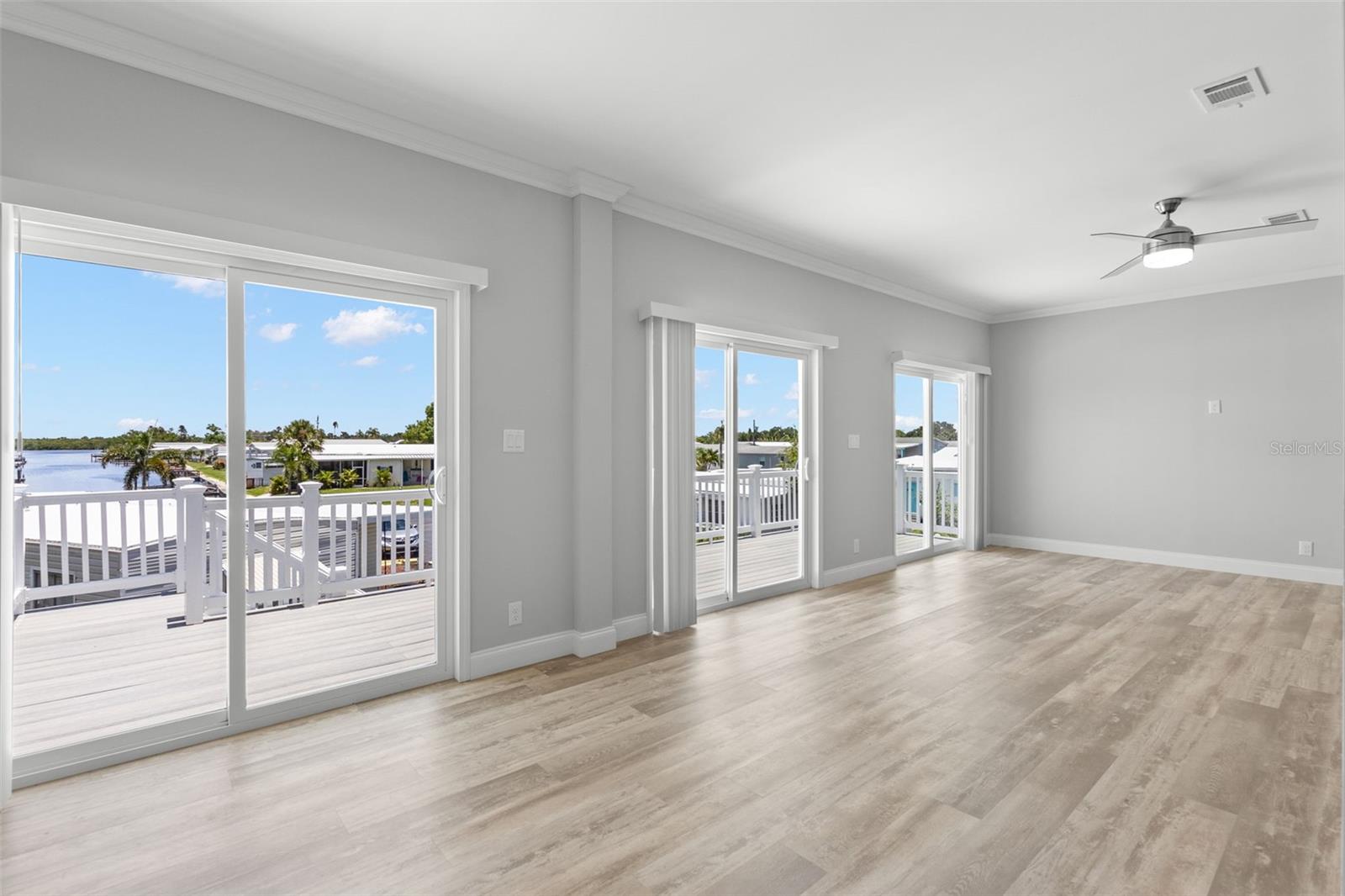 6924 AMERICANA DR NE #167, ST PETERSBURG, FL — photo 17