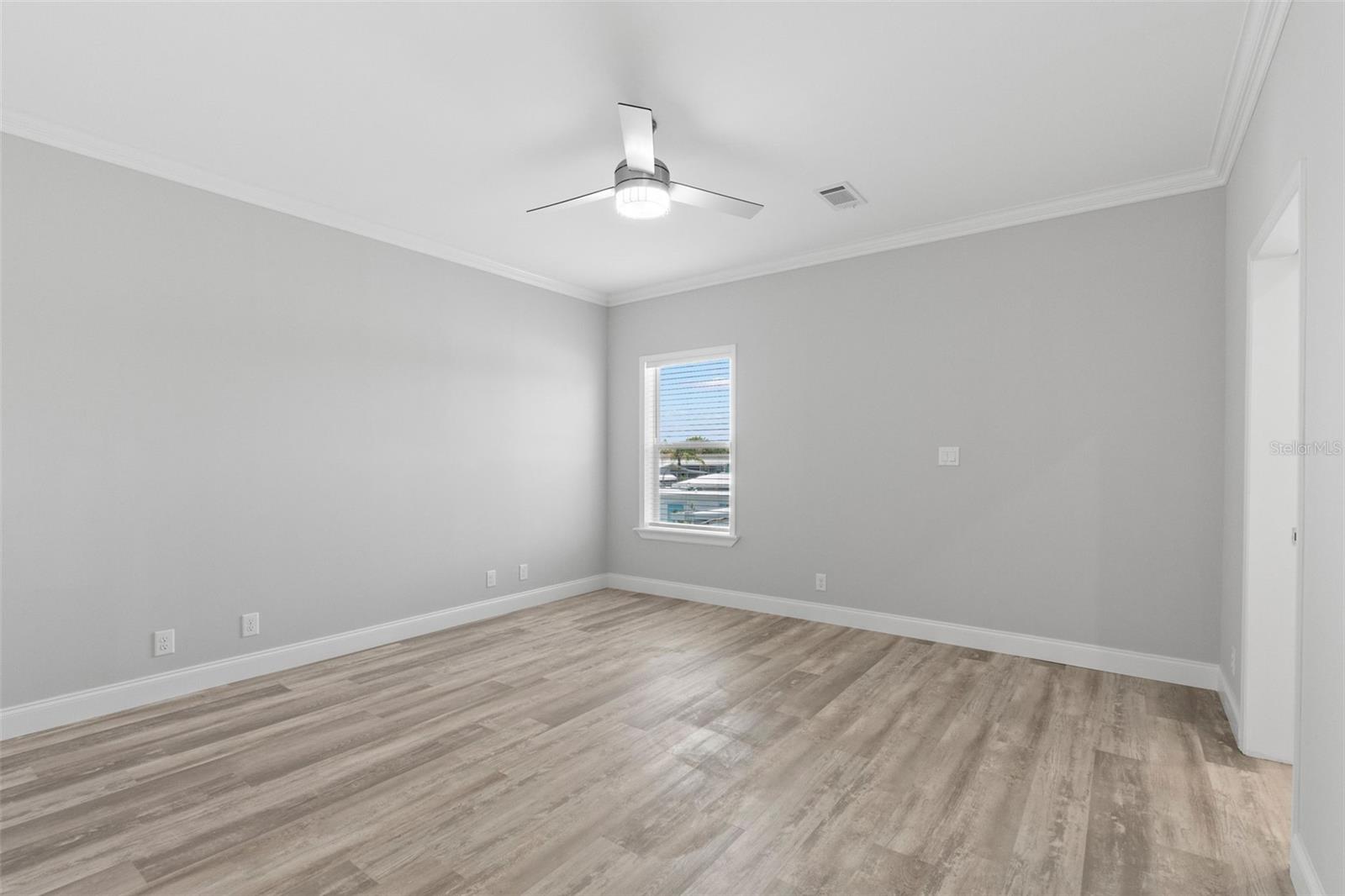 6924 AMERICANA DR NE #167, ST PETERSBURG, FL — photo 25