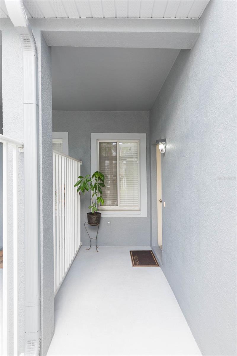 18136 NASSAU POINT DR, TAMPA, FL — photo 3