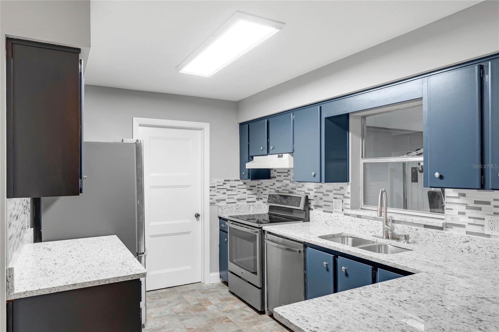 3486 BOUGAINVILLEA DR #A, WINTER PARK, FL — photo 4