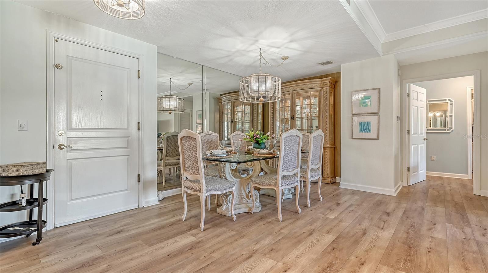 750 N TAMIAMI TRL #304, SARASOTA, FL — photo 3