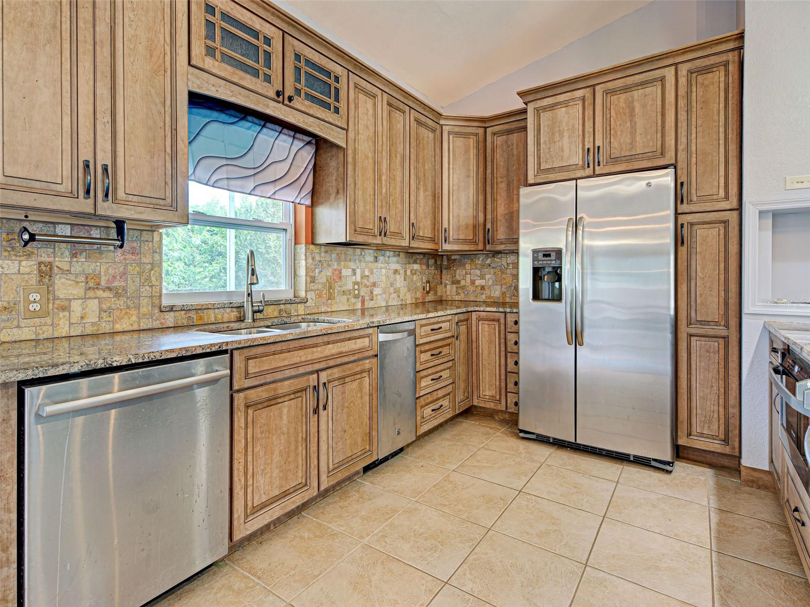 23102 MADELYN AVE, PORT CHARLOTTE, FL — photo 16