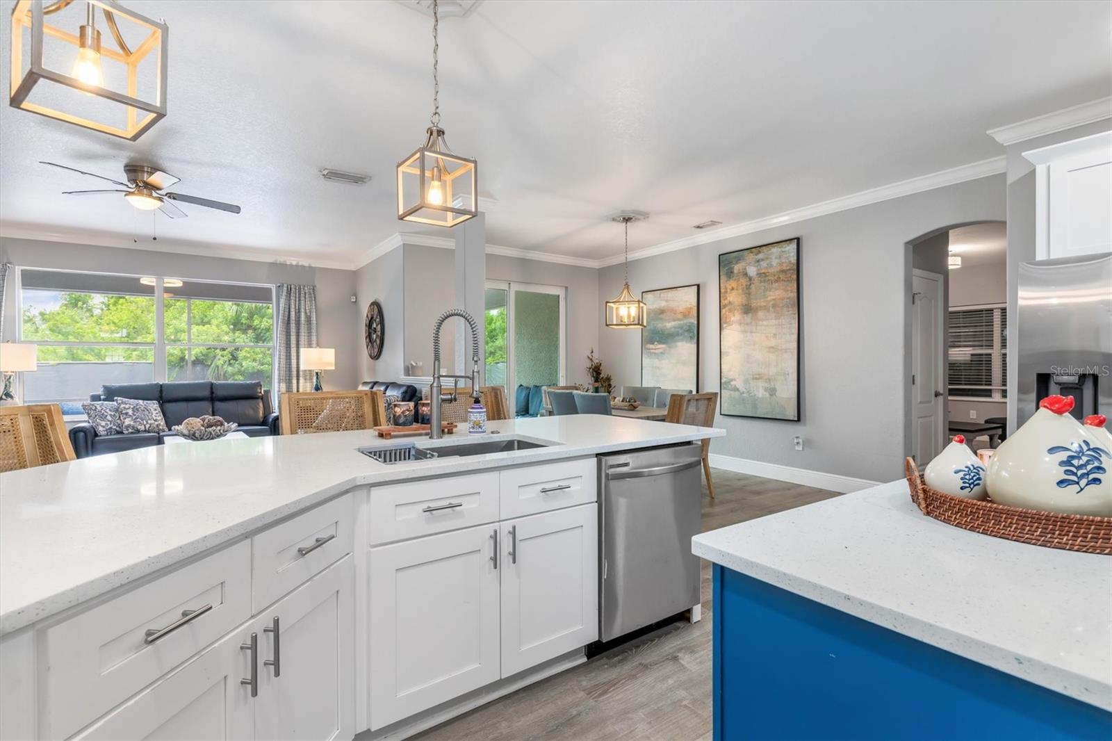 9151 MELODY CIR, PORT CHARLOTTE, FL — photo 12