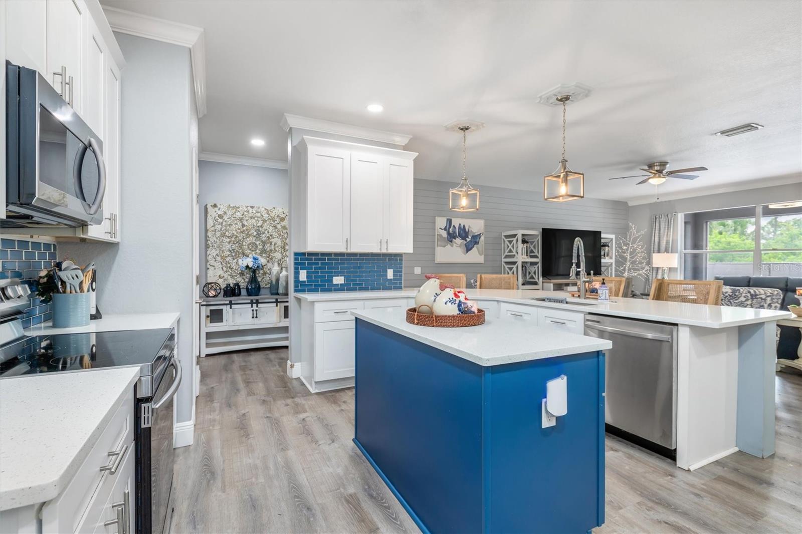 9151 MELODY CIR, PORT CHARLOTTE, FL — photo 13