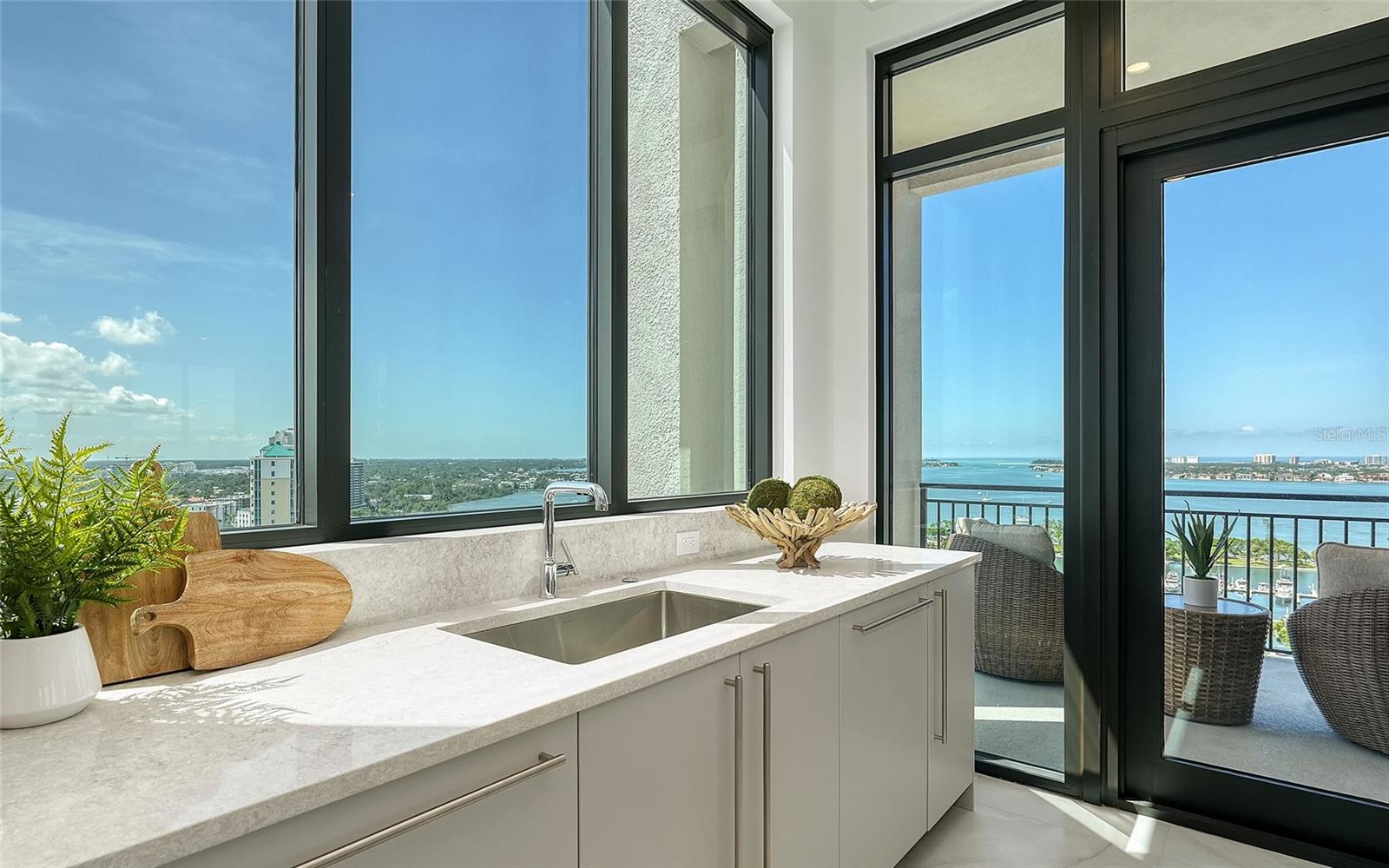 33 S PALM AVE #1501, SARASOTA, FL — photo 20