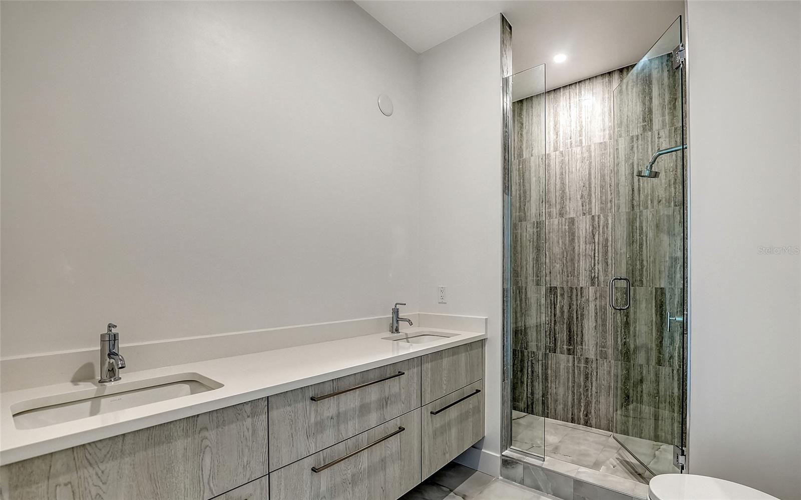 33 S PALM AVE #1501, SARASOTA, FL — photo 33